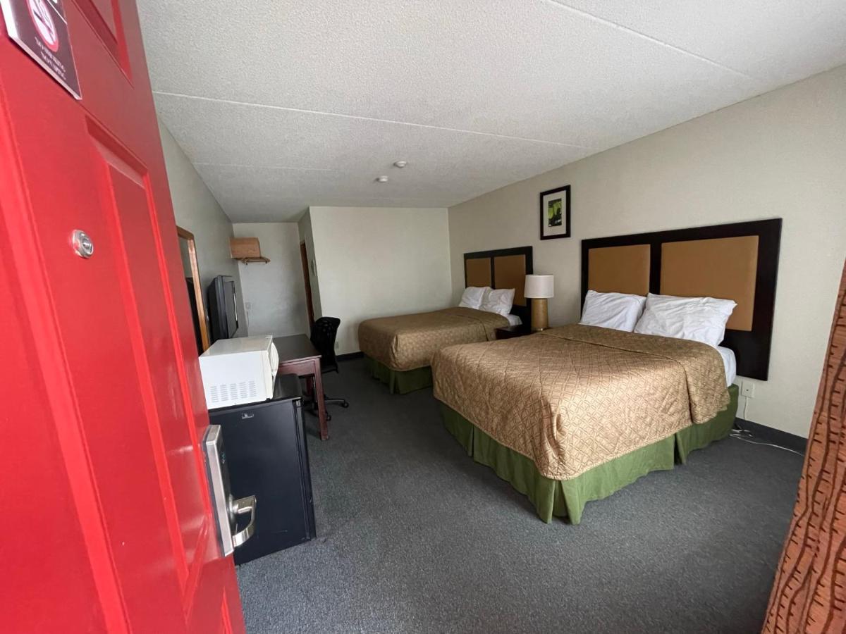 6032 Persepolis Inn Niagara Bagian luar foto